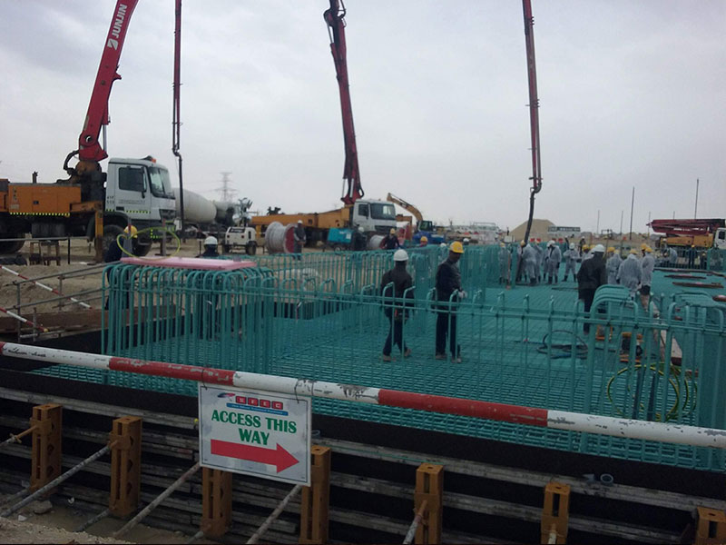 Heavy Crane & Rigging Operation